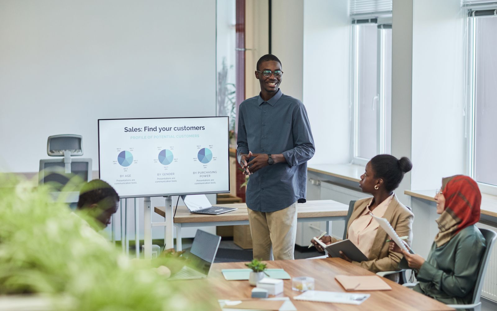 HubSpot CRM: kokemuksia ja kenelle se sopii